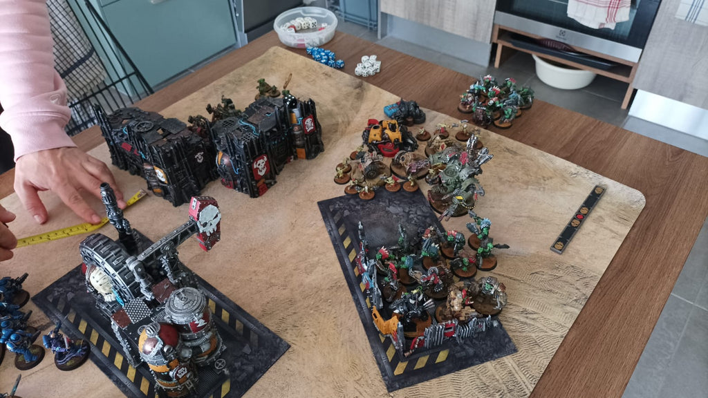 Racetrack 60x44 - Champs de bataille désertique